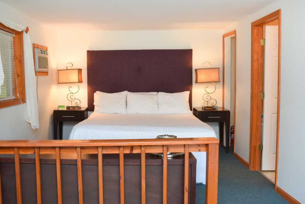 Chestnut Grove Family Resort Mount Pocono Esterno foto
