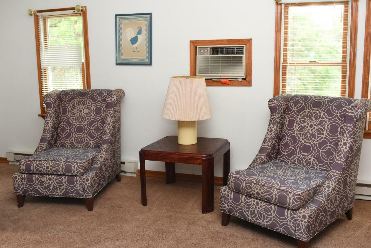 Chestnut Grove Family Resort Mount Pocono Esterno foto