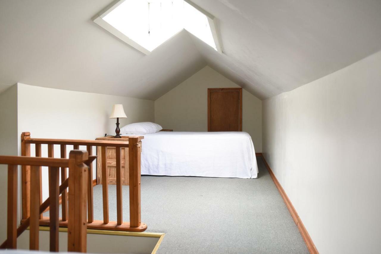 Chestnut Grove Family Resort Mount Pocono Esterno foto