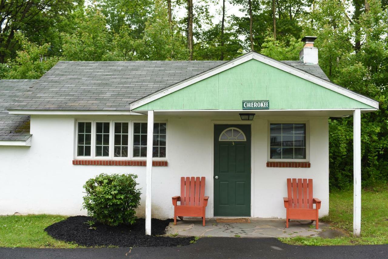 Chestnut Grove Family Resort Mount Pocono Esterno foto