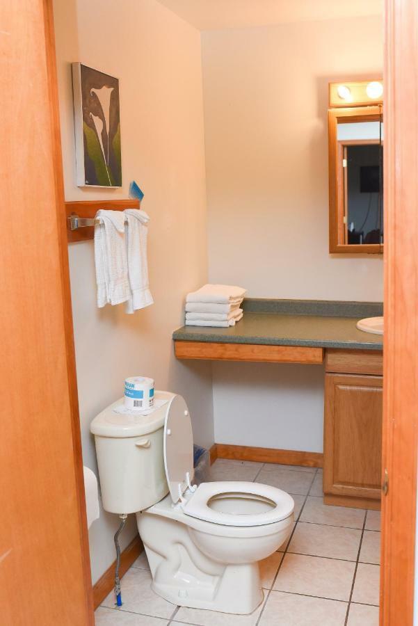 Chestnut Grove Family Resort Mount Pocono Esterno foto