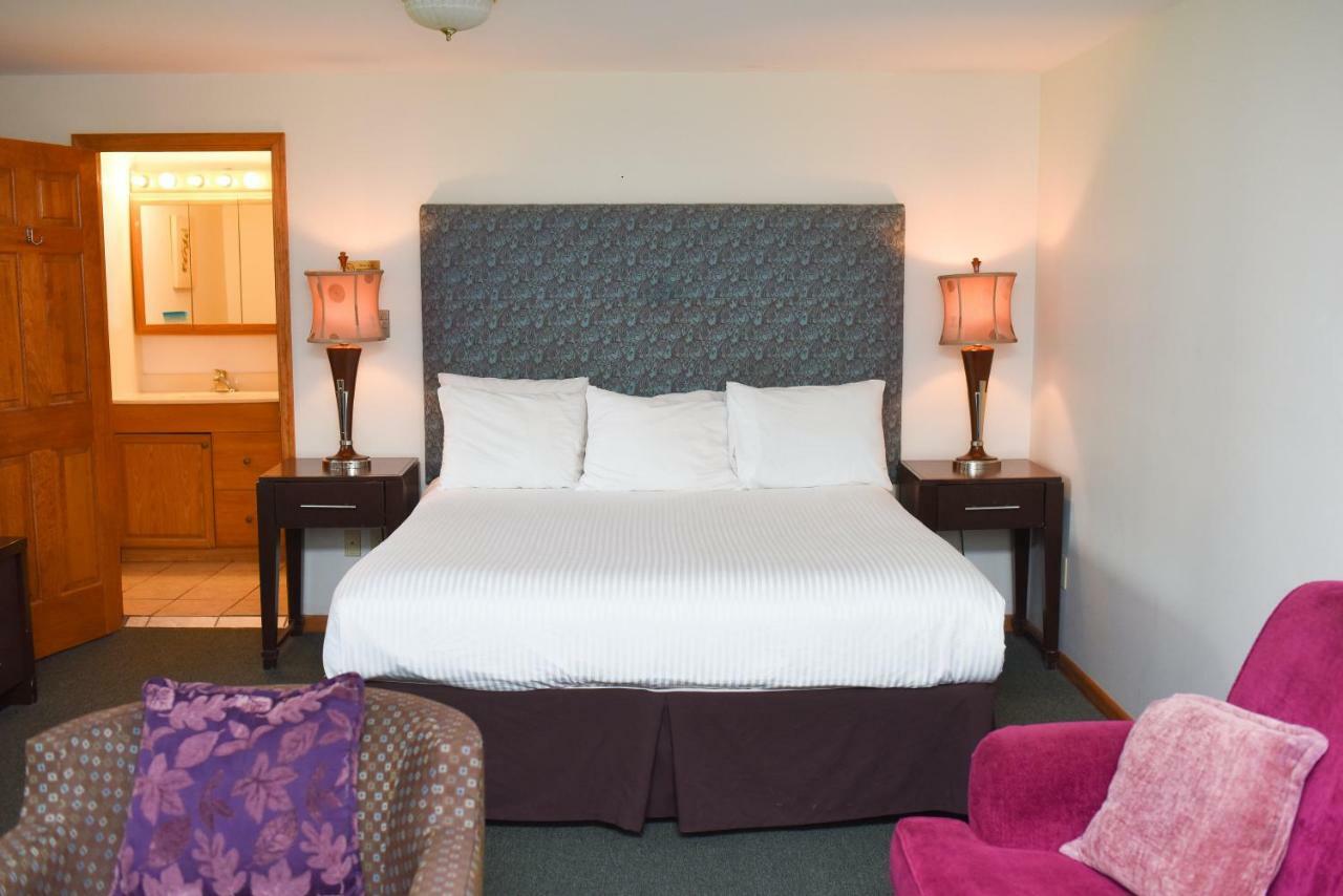 Chestnut Grove Family Resort Mount Pocono Esterno foto